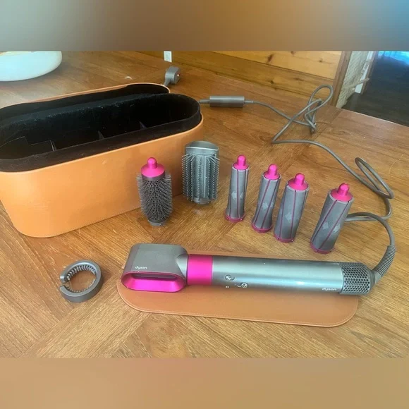 Dyson Airwrap Pink and Gray Hair Styling Kit - Picture 3 of 4